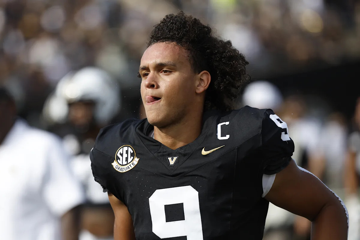 Rams Eye Surprise Position Switch in Day 2 Prospect That Could Change Their Offense Forever