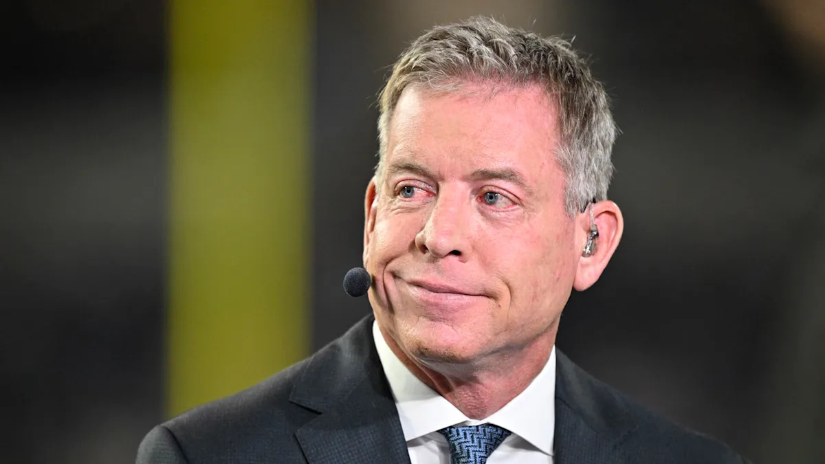 Troy Aikman Hints at Mysterious New Role with Dolphins—What’s Really Behind the Move?
