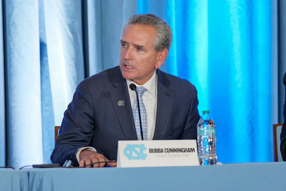 UNC Legends and NBA Stars Reveal Shocking Truths About Malone’s Rise and Fall