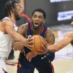 Knicks’ Jalen Brunson Shocks Fans by Kicking Josh Hart Out of Post-Game Interview – You Won’t Believe Why!