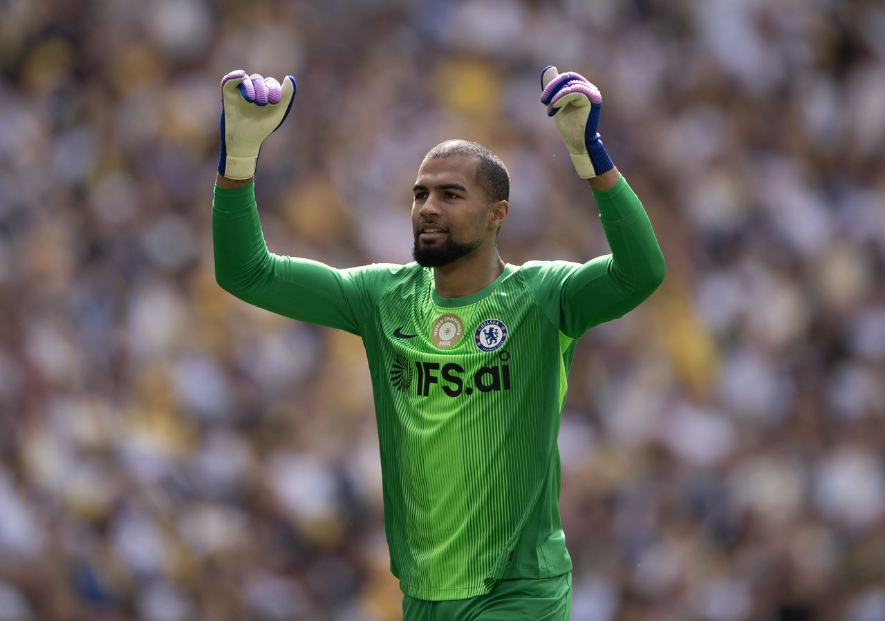 Robert Sanchez Reveals Shocking Influence Behind His Rise, Citing David de Gea as His Ultimate Idol
