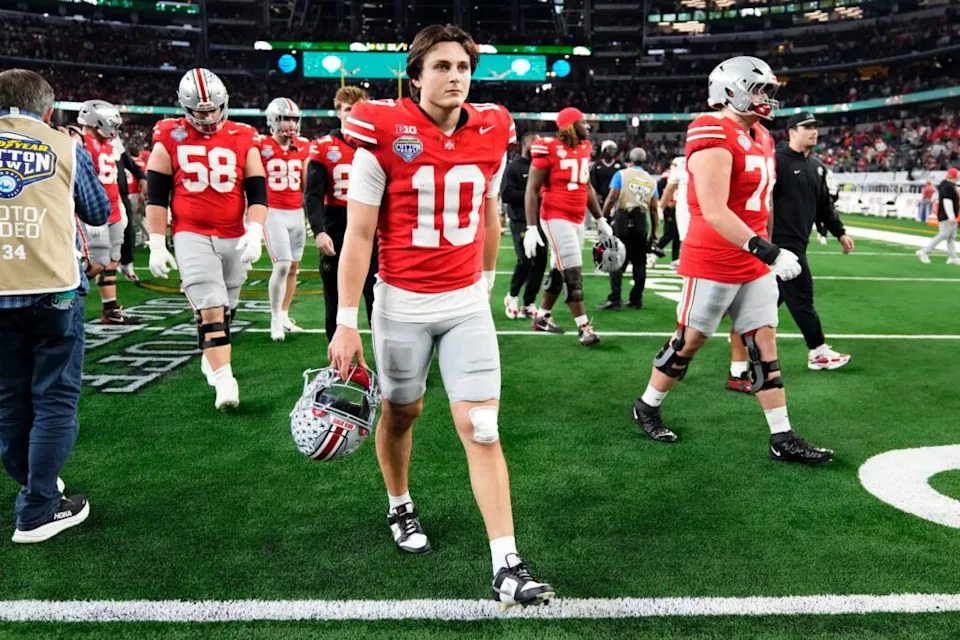 Unbelievable Breakout Stars Emerge on 2026 College Football Preseason All-American Lists—Who Made the Cut?
