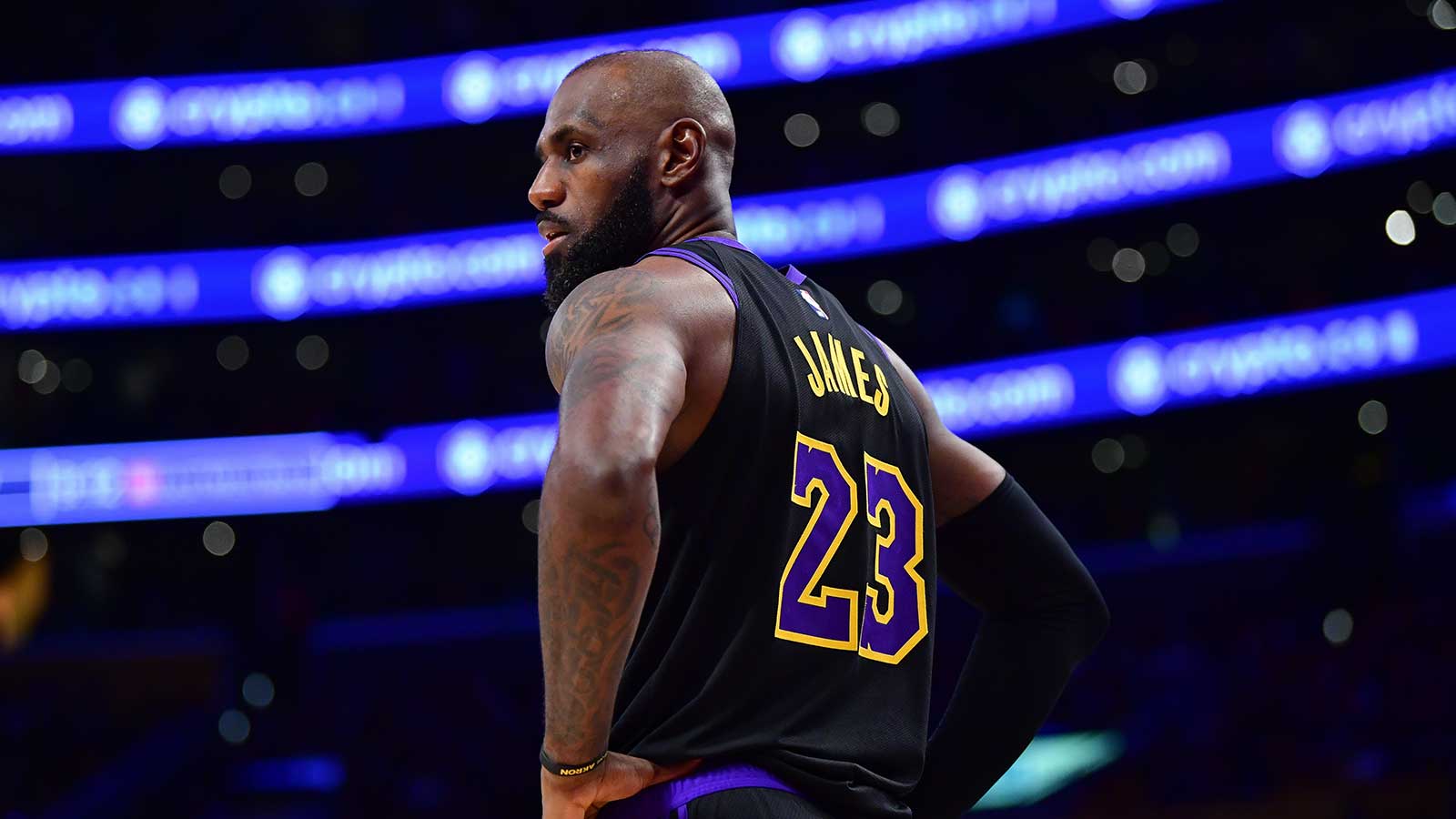 Chandler Parsons Drops Jaw-Dropping Comparison: Which LA Legend Outscores LeBron in Dunking?