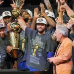 Inside the Early Morning Madness: How Knicks Fans Turned the Championship Parade Into an Unbelievable Spectacle