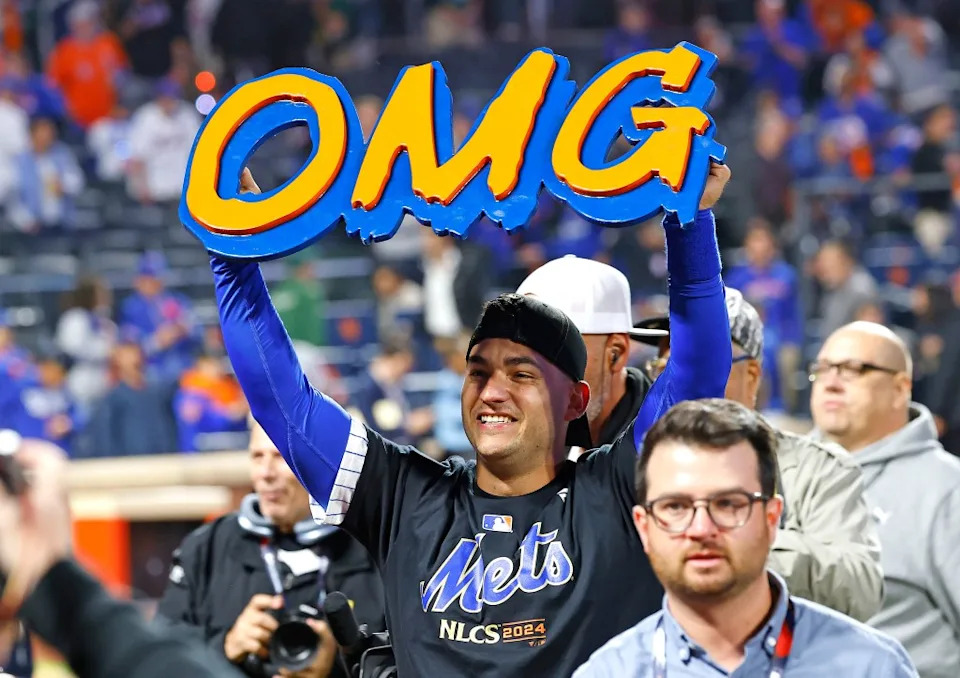 From Diamond to Spotlight: Jose Iglesias’ Surprising Leap into a Grammy-Winning Broadway Hit