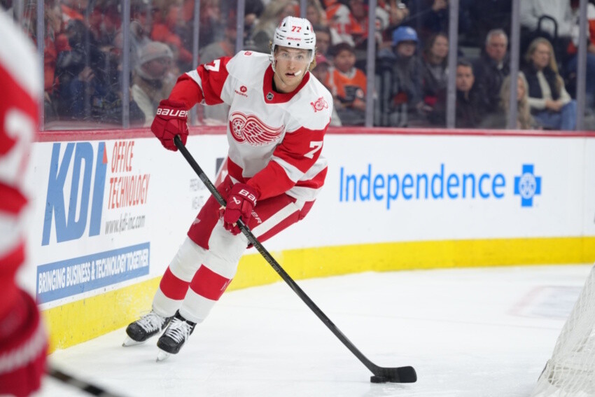 NHL Rumors Heat Up: Which Top UFAs Could Shake Up the Red Wings and Flyers This Offseason?