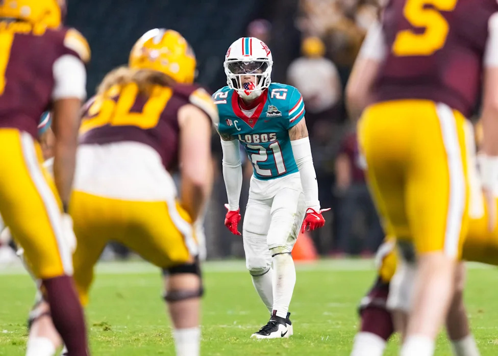 Unleash Your Inner Stark County Football Star: This New Game Lets You Take the Field Like Never Before