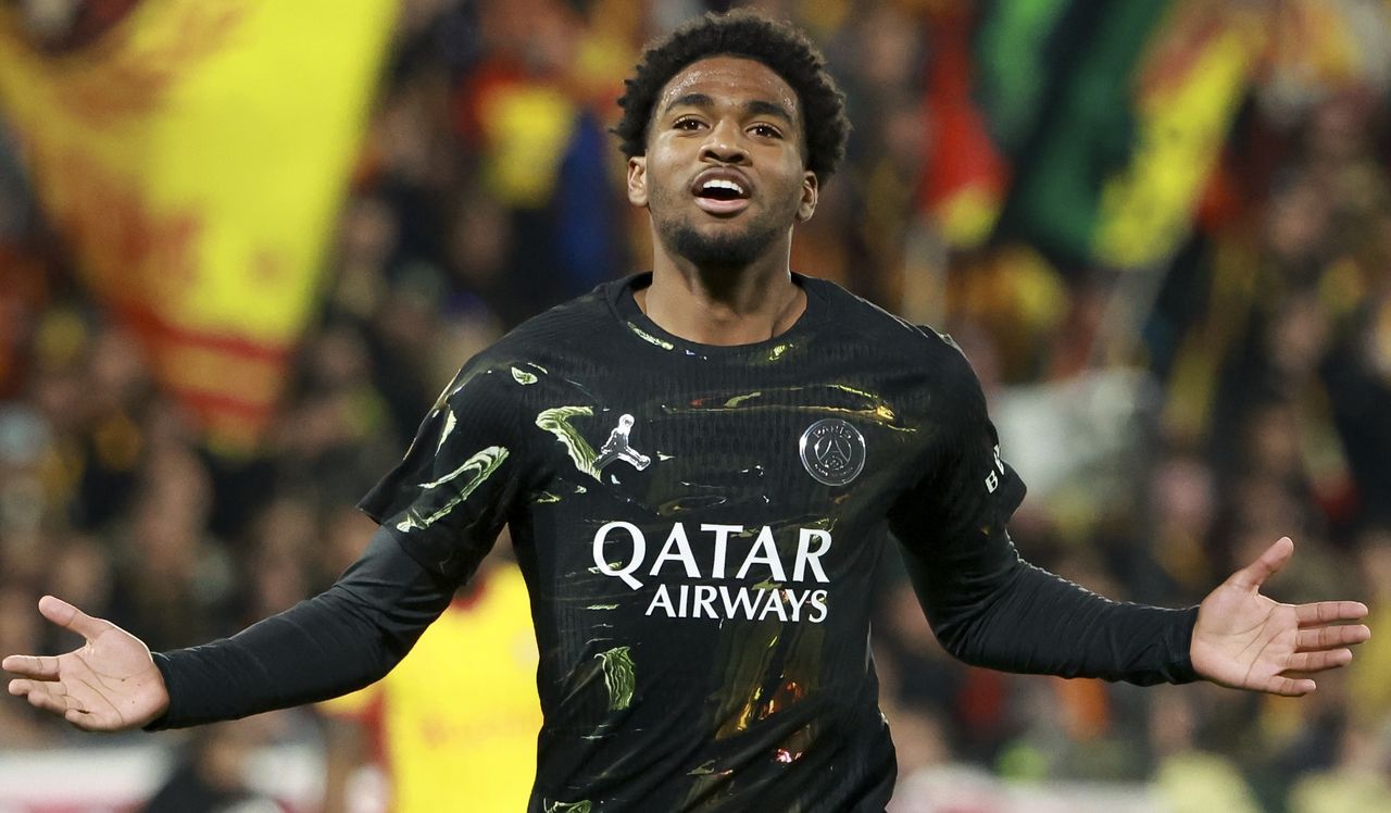 Manchester United Close to Shocking Deal with PSG Star as Liverpool Abruptly Exit Transfer Battle: Insider Reveals