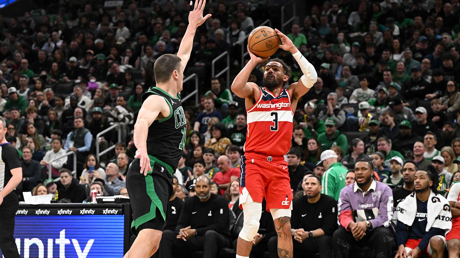 Old Bitter Rival’s Unexpected Praise for Wizards’ Trae Young Sparks Speculation After Summer Run