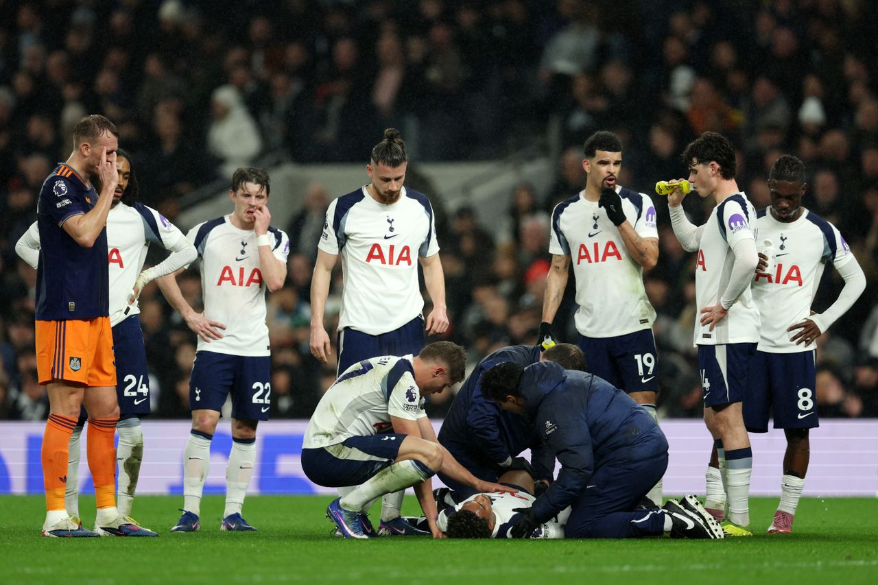 Peter Crouch Uncovers Shocking Truth Behind Tottenham’s Season of ‘Disastrous’ Decisions