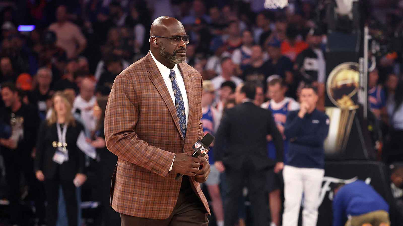 Shaq's Unexpected Response to the Buss Family's Final LA Stake Sale Leaves Fans Stunned
