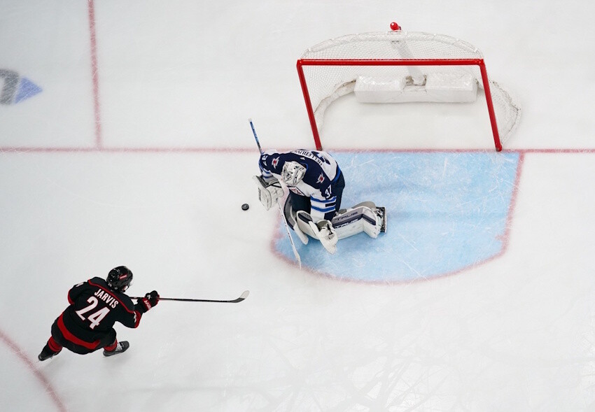 The Surprising Teams That Could Transform Connor Hellebuyck’s Career Overnight