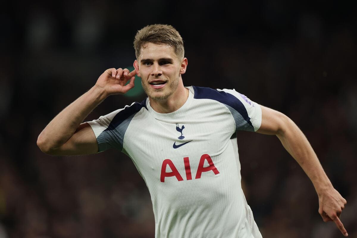 Tottenham Secure Future Star Mickey van de Ven with Stunning Five-Year Deal – What’s Next for the Defender?