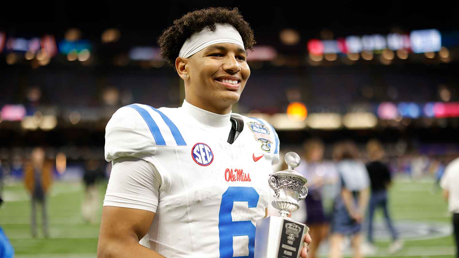Could Trinidad Chambliss Be the NFL’s Next Star by 2027? Expert Says Yes—and Here’s Why
