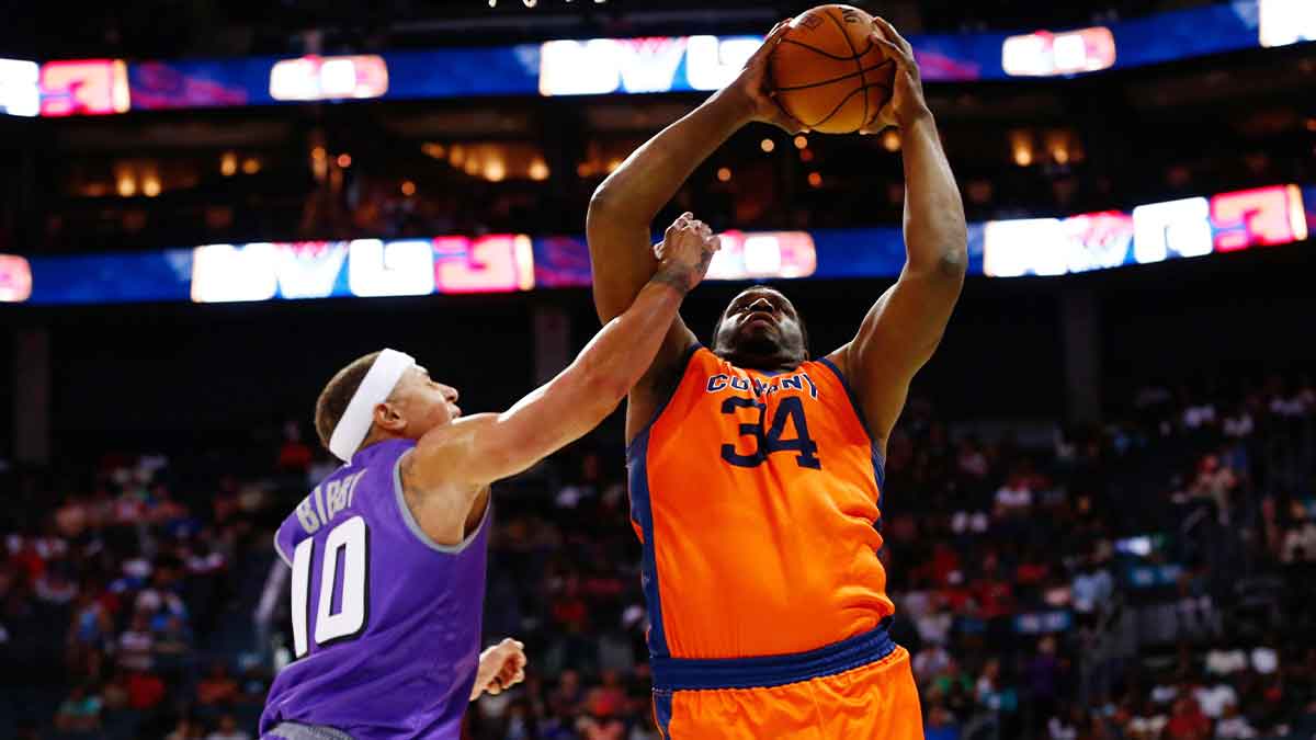 Knicks Unveil Emotional Tribute: The Untold Story Behind Michael Sweetney’s Final Farewell