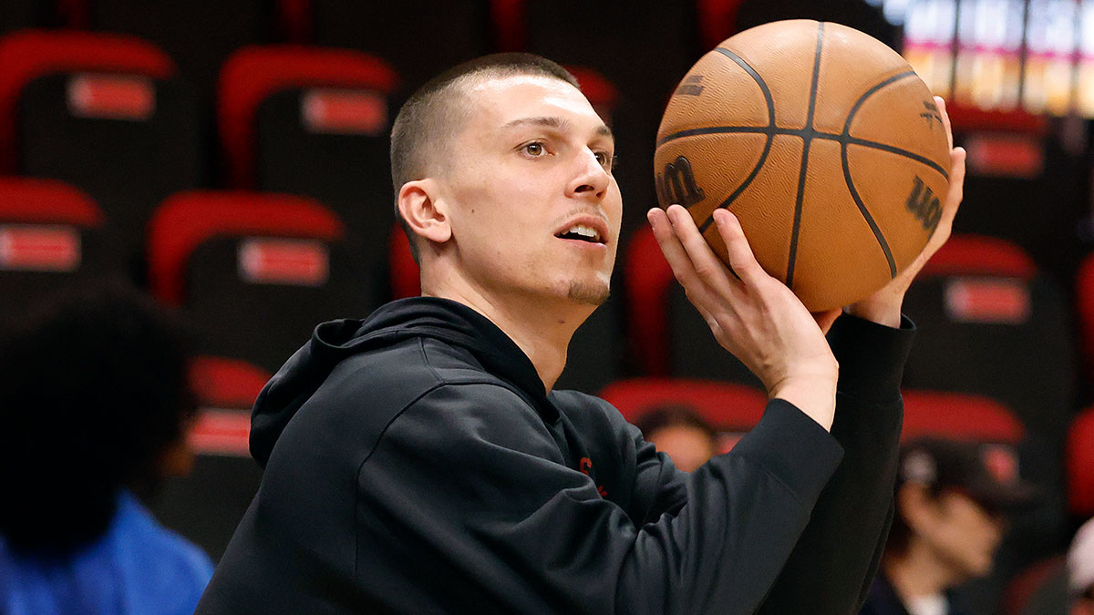 Tyler Herro and TJ Ford Rock Iconic Baggy Shorts—What’s Behind This Bold Style Comeback?