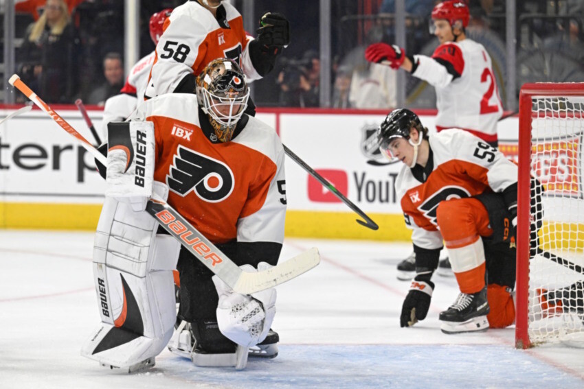 Can Red Wings Break the Flyers' Curse and Ignite an NHL Winning Streak?