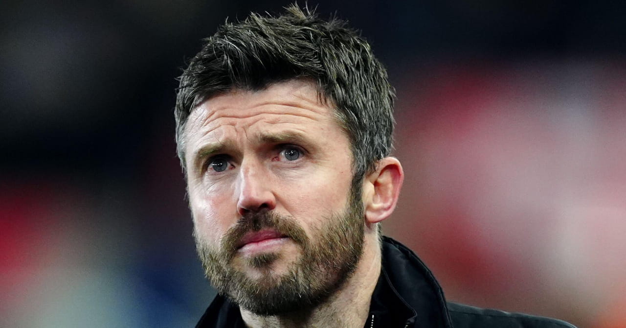 Carrick Drops Unexpected Hint on United’s Future as Martinez Saga Ends—What’s Next for the Club?
