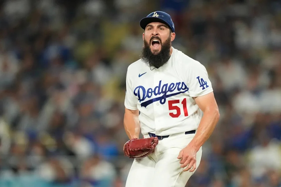 Dodgers’ Kayla Vesia Stuns Fans with Jaw-Dropping Makeup Reveal Amid NLDS Intensity