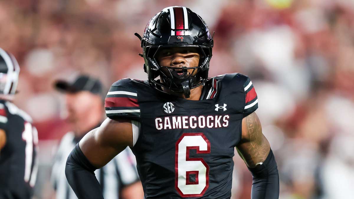 Exclusive: Shane Beamer Reveals Shocking Update on Dylan Stewart’s Mysterious Suspension
