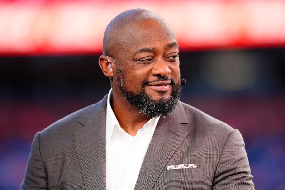Inside Mike Tomlin’s Surprising Minecraft Metropolis: The Hidden Secret He Just Unveiled