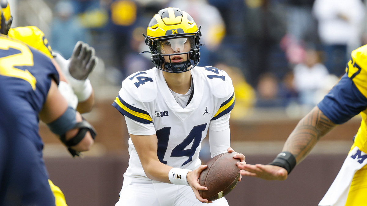 Shock Decision Looms: Michigan Poised to Sideline Bryce Underwood, Start Tommy Carr Against Indiana