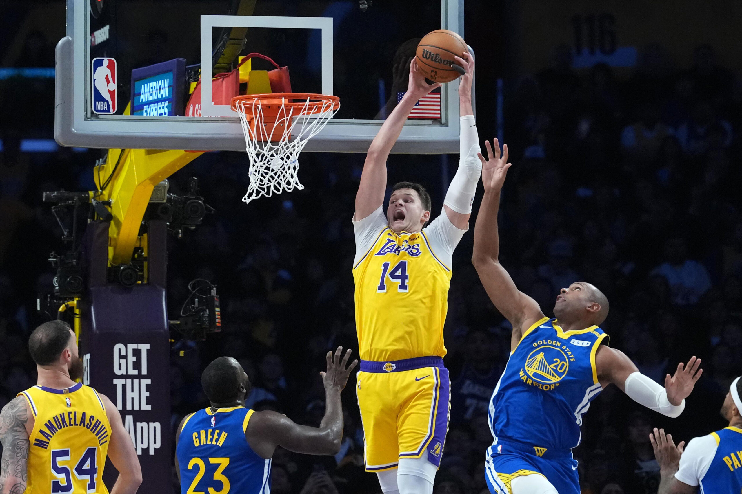 Unveiling Kessler’s Shocking Debut: Wilt Chamberlain’s Revealing Confession Will Leave You Speechless!