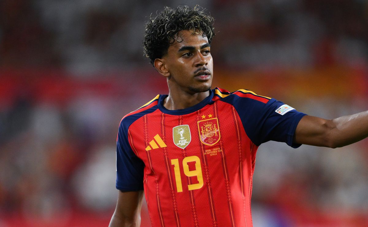 Will Lamine Yamal Start? Shocking Lineup Revelations for Spain vs Czechia Clash in UEFA Nations League Matchday 3!